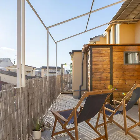 Gioberti Penthouse Lägenhet *